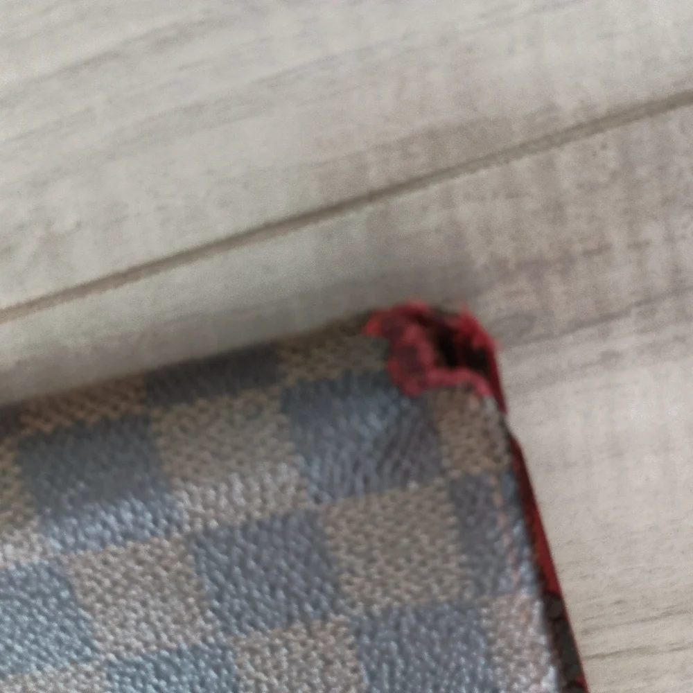 Vintage, Authentic Louis Vuitton Famier Ebene Mens Credit Wallet